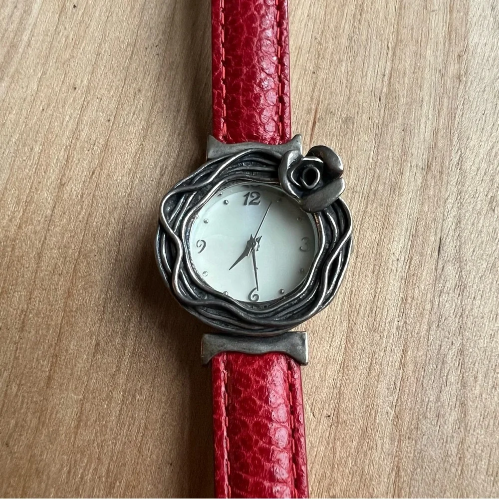 Sterling Silver ladies floral mother of pearl red leather watch NEW BATTERY